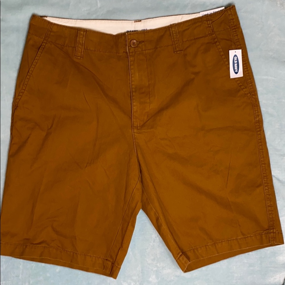 Lived-In Straight Khaki Shorts, Tan, 36